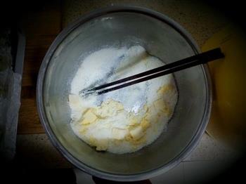 椰蓉奶香面包的做法图解3