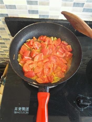 西红柿炒金针菇的做法步骤6