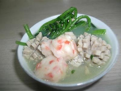 鱼肠虾丸浸西洋菜