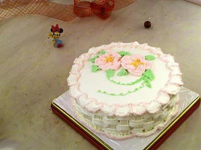 花篮裱花蛋糕