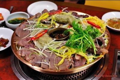 韩国牛肉蘑菇锅面