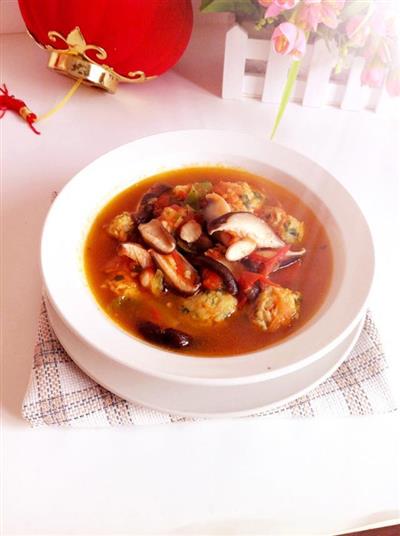 西红柿香菇丸子汤