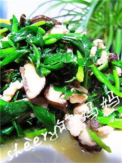 韭菜香菇炒肉丝
