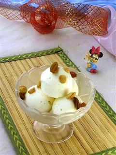 酸奶香草冰激凌