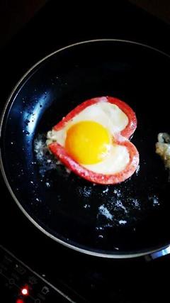 爱心煎蛋