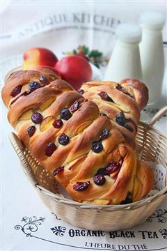 蓝莓油桃面包