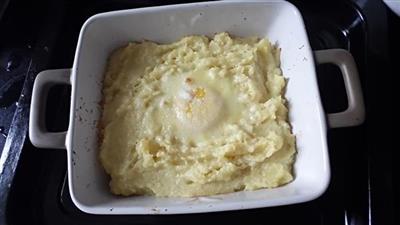 鸡蛋芝士焗土豆泥