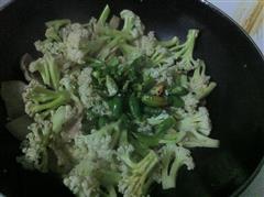 咸肉炒花菜