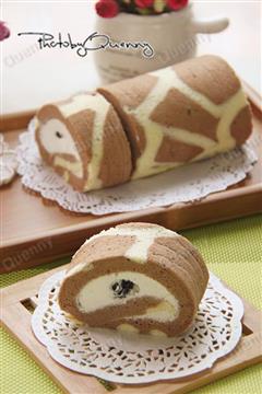 长颈鹿斑纹蛋糕卷