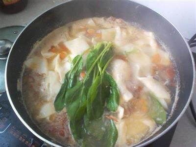 新疆羊肉汤饭