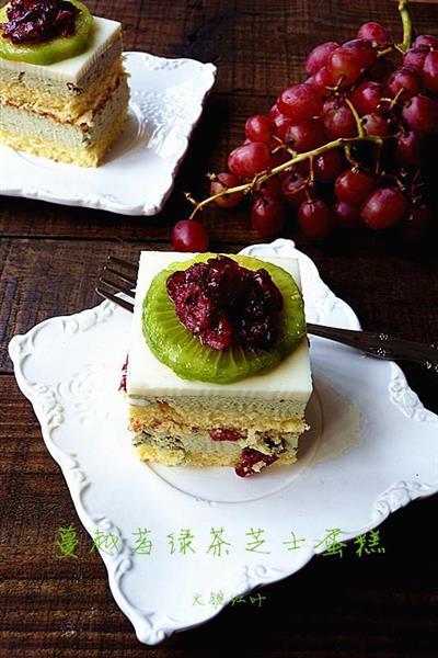 蔓越莓绿茶芝士蛋糕