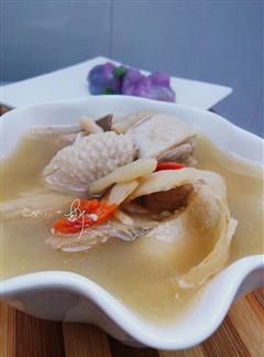 沙参玉竹煲鸭汤