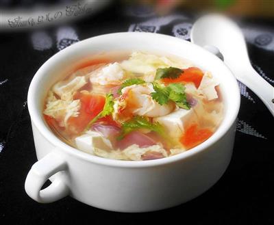 洋葱虾仁豆腐汤