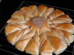 扭纹花式面包的热量