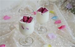 火龙果酸奶杯