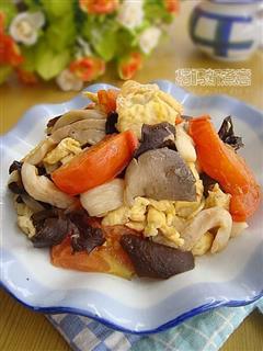 木耳蘑菇炒鸡蛋