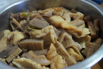 油豆腐炒笋条