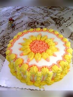 裱花蛋糕太阳花