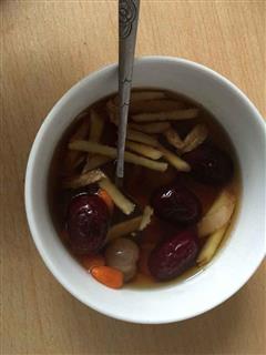 生姜枸杞红枣桂圆汤