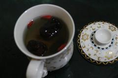 红枣桂圆枸杞冰糖茶