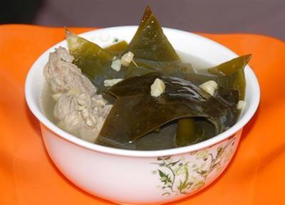 干贝海带排骨汤的做法