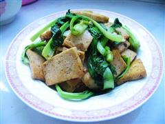 油豆腐炒青菜
