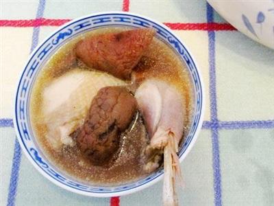 红菇土鸡汤
