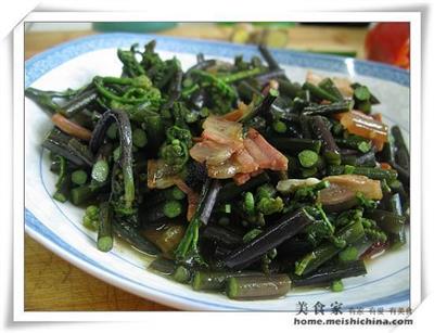 风干肉炒蕨菜