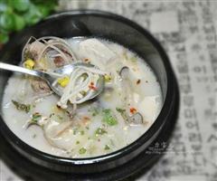 韩式牛骨蔬菌汤
