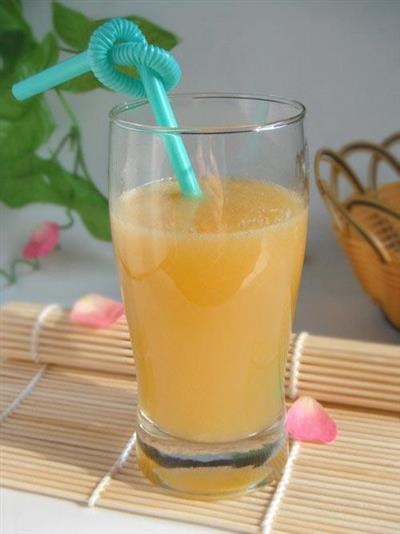 苹果柳橙汁
