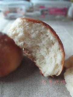 椰蓉白糖小面包