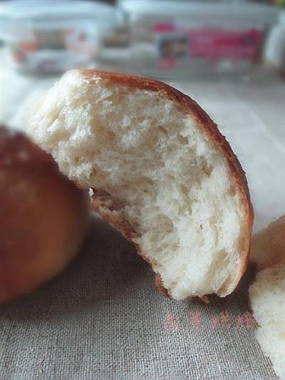 椰蓉白糖小面包