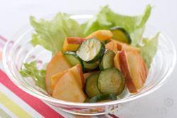 健康养颜的蔬果沙拉