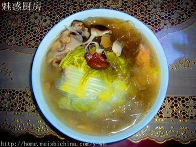 香菇白菜砂锅煲