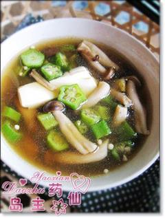 秋葵豆腐大酱汤的热量