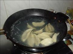 猪肉冬笋水饺