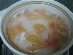 奶白番茄鱼汤的热量