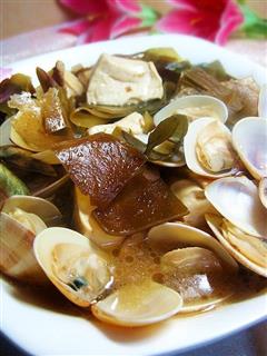 蛤蜊豆腐海带汤煲的热量