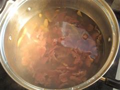滑嫩牛肉汤的热量