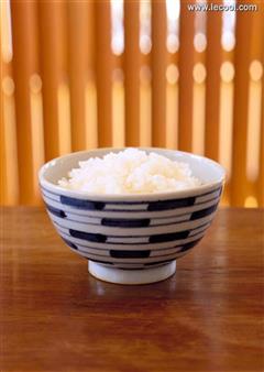 大米饭的热量
