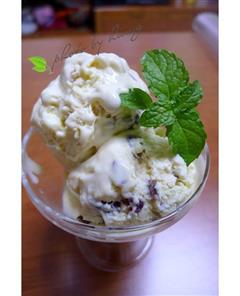 蔓越莓蛋奶冰淇淋