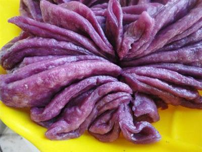 紫薯菊花卷