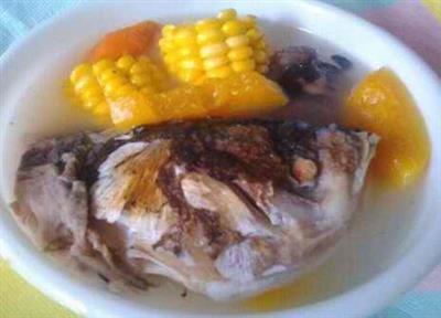鱼头木瓜玉米汤