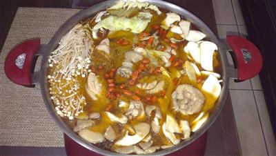 麻油鸡蔬菜锅