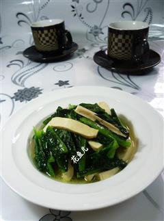 豆腐干炒莴笋叶的热量