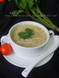 青笋金针菇汤