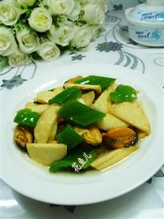 灯椒茭白炒淡菜