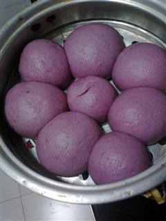 紫薯奶香馒头的热量