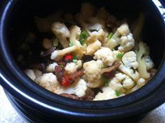 花菜砂锅煲