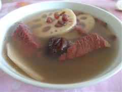红豆莲藕牛肉汤的热量
